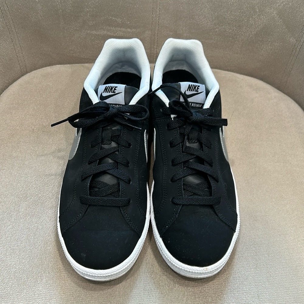 Nike Court Legacy Sneakers in Black with Silver Size 11.5 - Picture 3 of 8